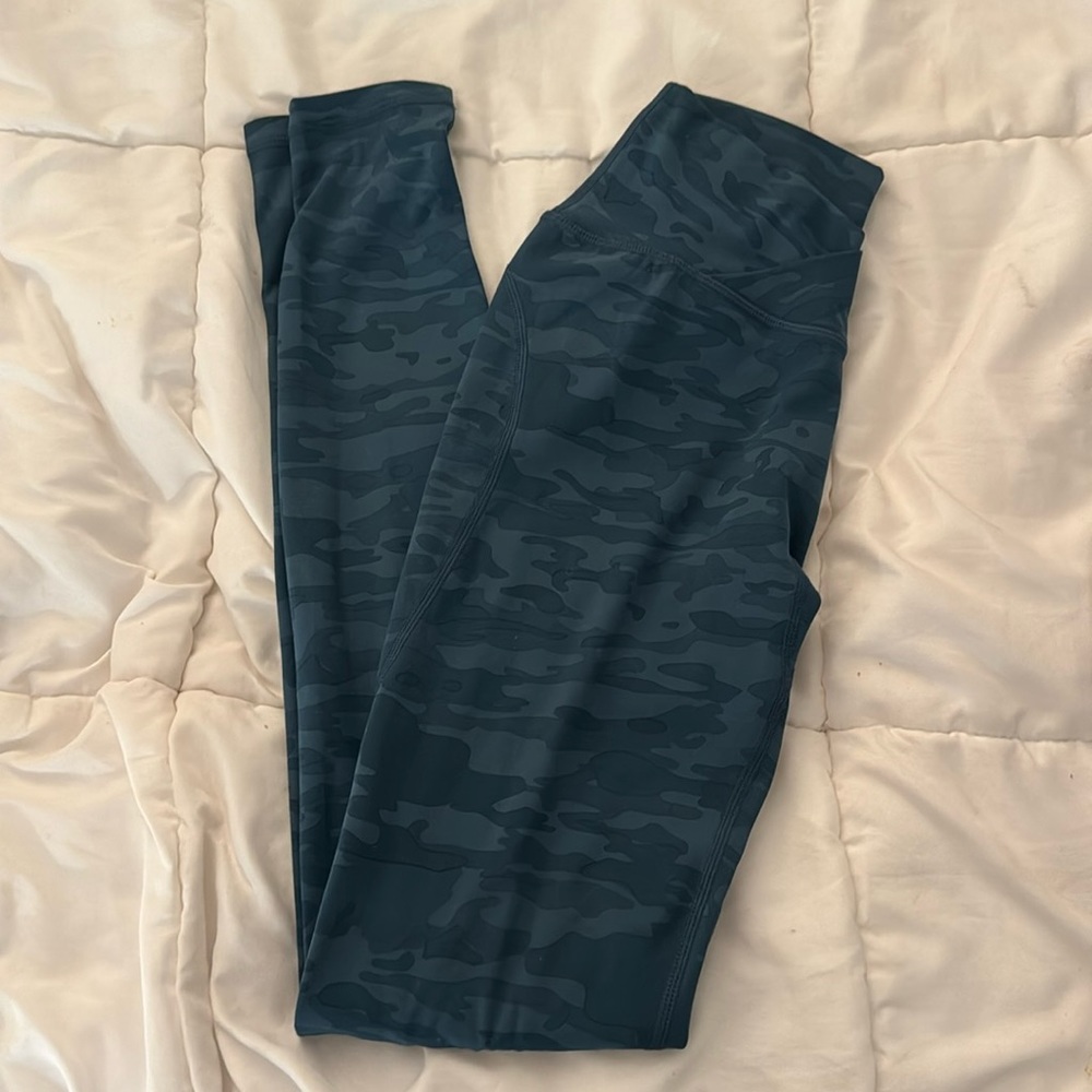 RARE Alphalete leggings